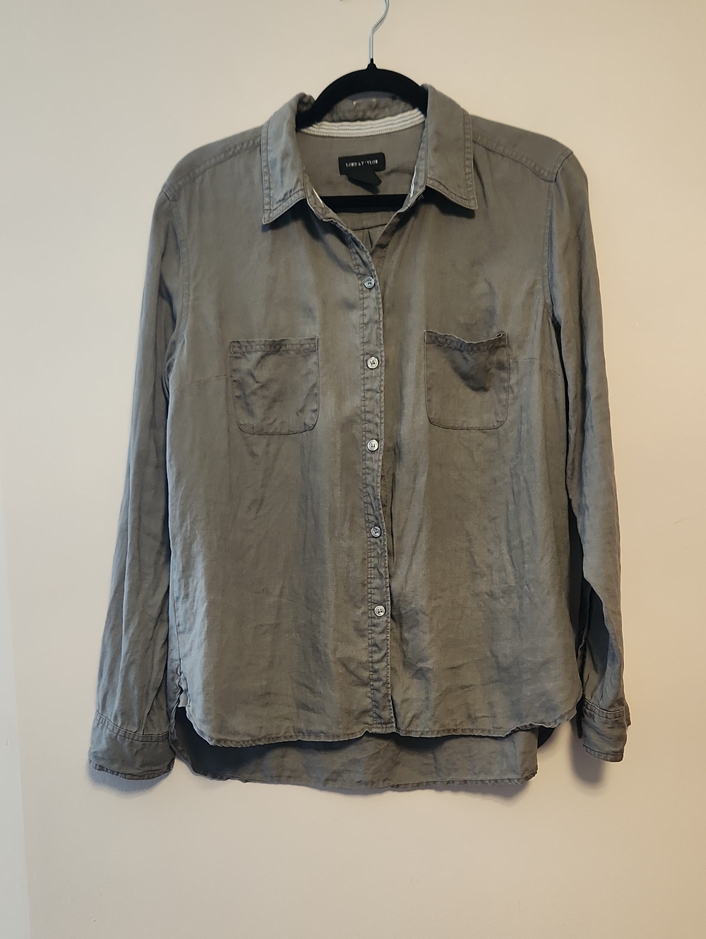 Lord & Taylor Gray 100% Linen Roll-tab Sleeve Womens Button-down Shirt L